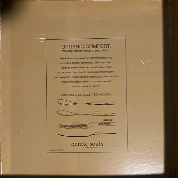 NIB booties - Picture 7 of 7